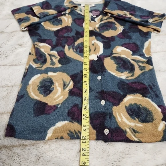 SIZE small 𝅺Cardigan VINTAGE Merino Wool Large Floral pattern SUSAN BRISTOL - Picture 9 of 10